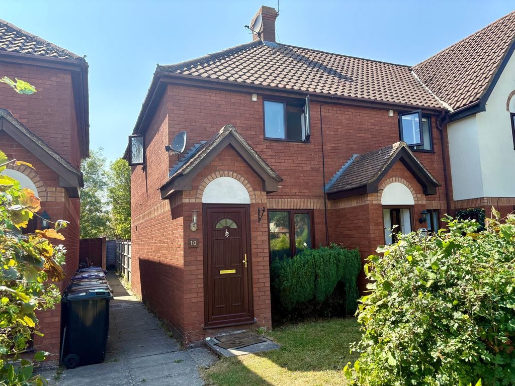 Property photo 1 of 12