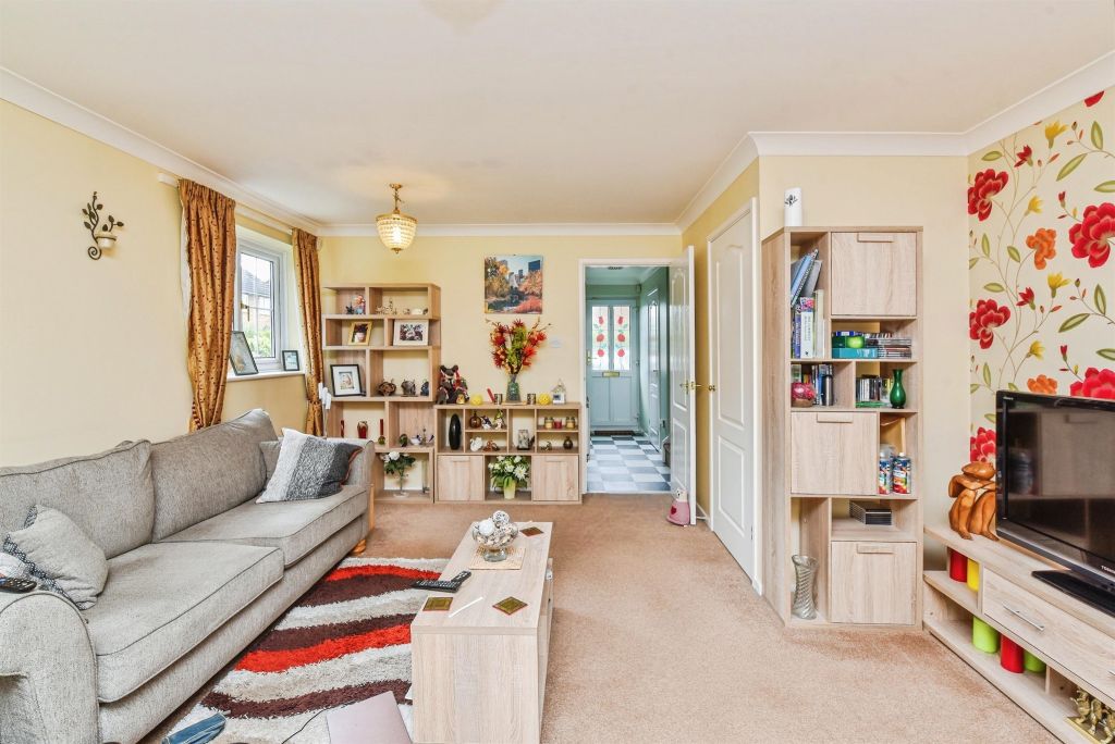 Property photo 3 of 16