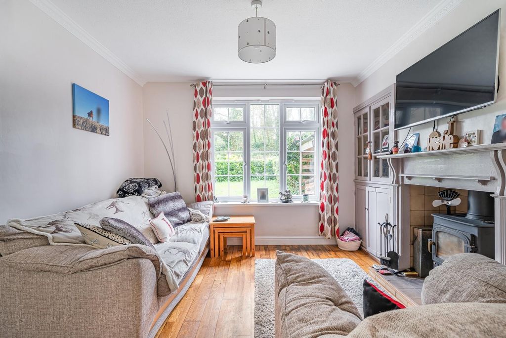 Property photo 3 of 25 Sitting Room