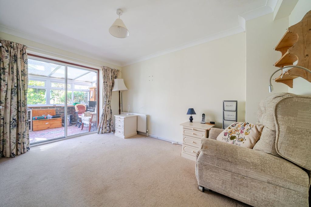 Property photo 3 of 13