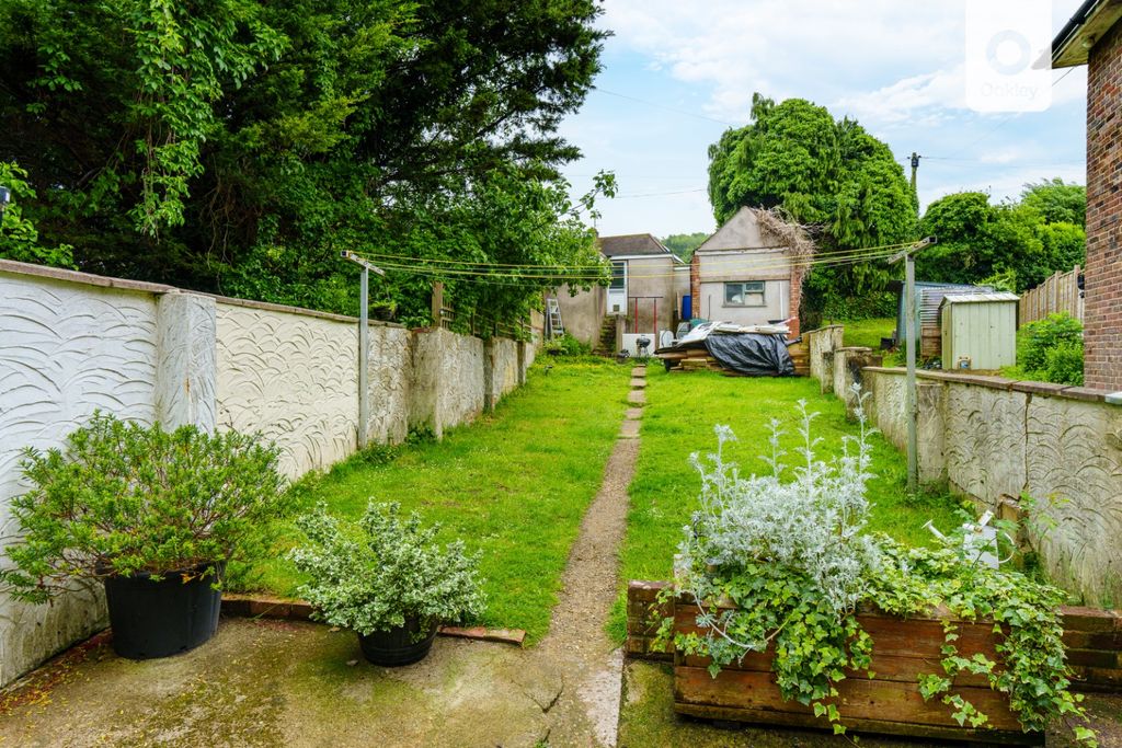 Property photo 3 of 18 3308326
