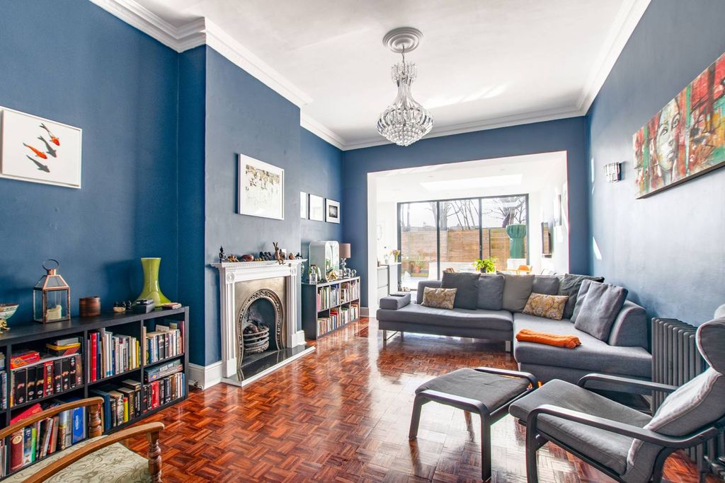 Property photo 2 of 15