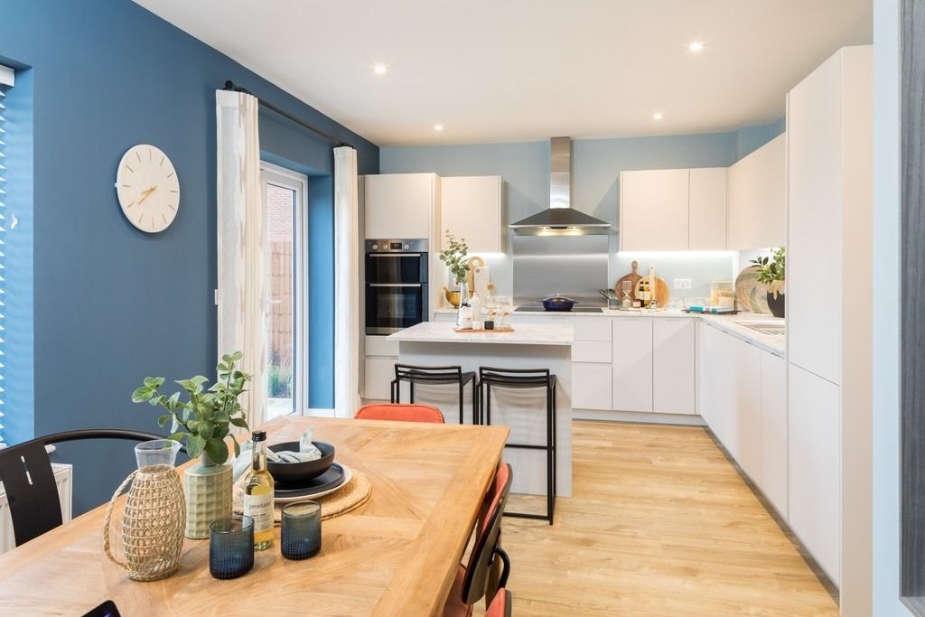 Property photo 2 of 16 5164511