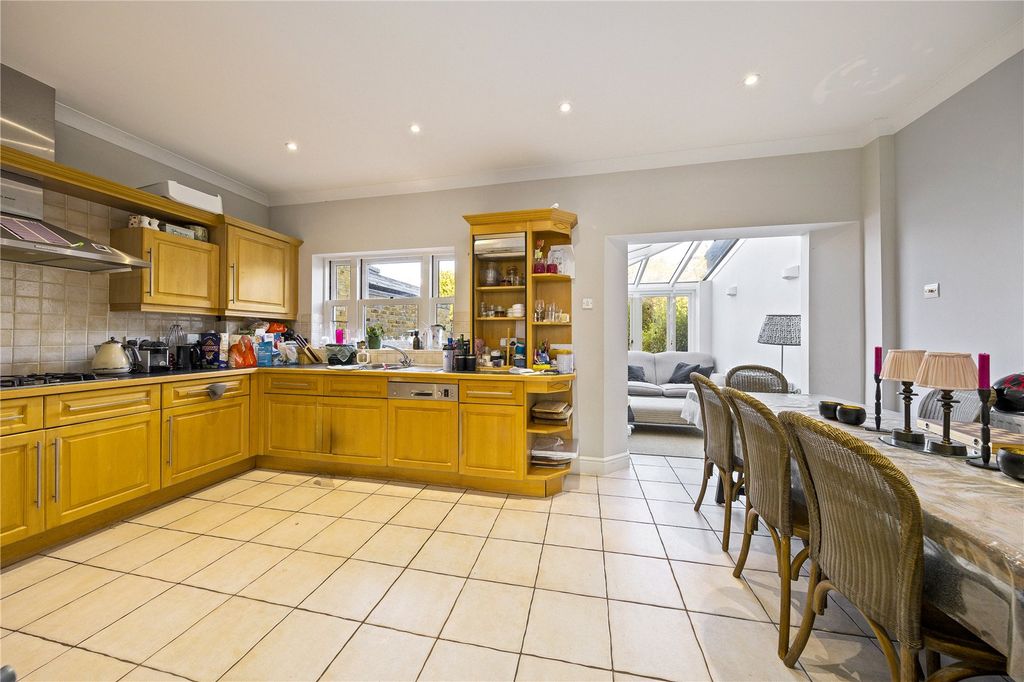 Property photo 3 of 10 Picture No. 07
