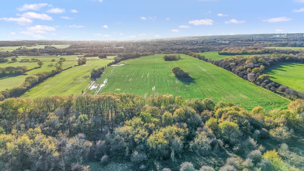 Property photo 3 of 37