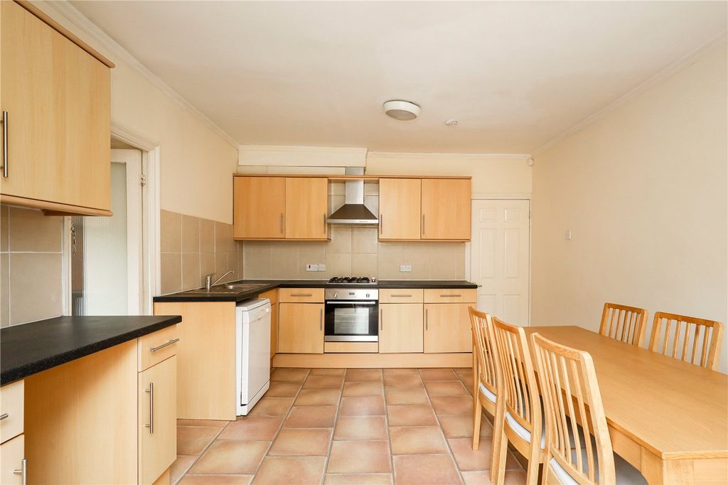 Property photo 2 of 15 Picture No. 07