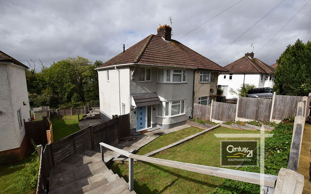 Property photo 1 of 11