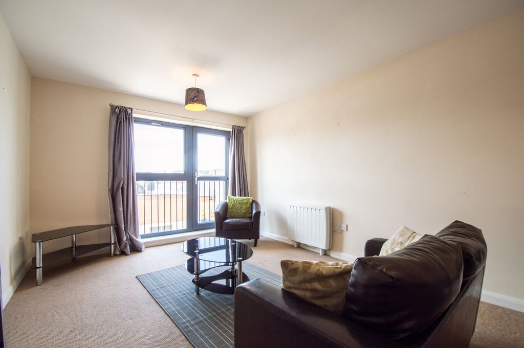 Property photo 2 of 5