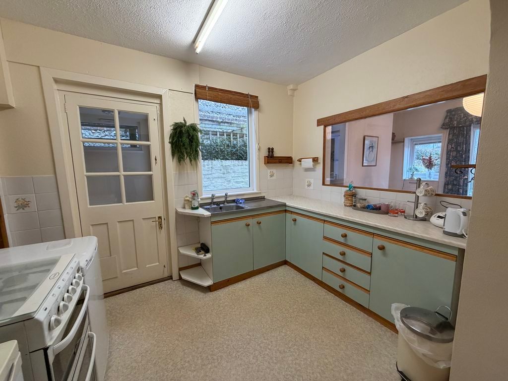 Property photo 2 of 9 Photo 2