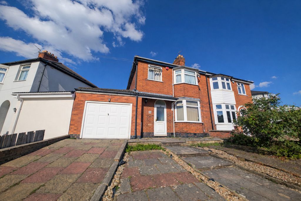 Property photo 1 of 13
