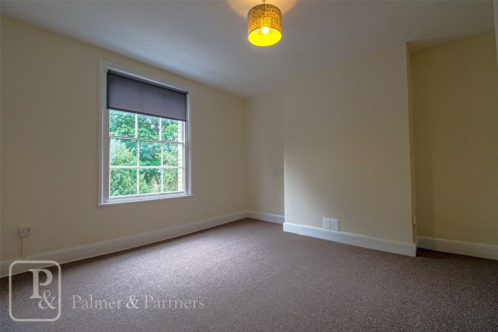 Property photo 2 of 8 Picture No. 16