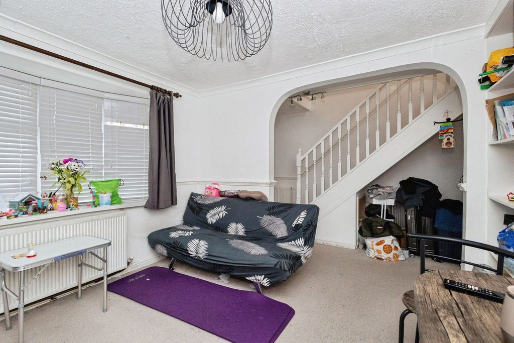 Property photo 3 of 14 Pbox-Img.Jpg