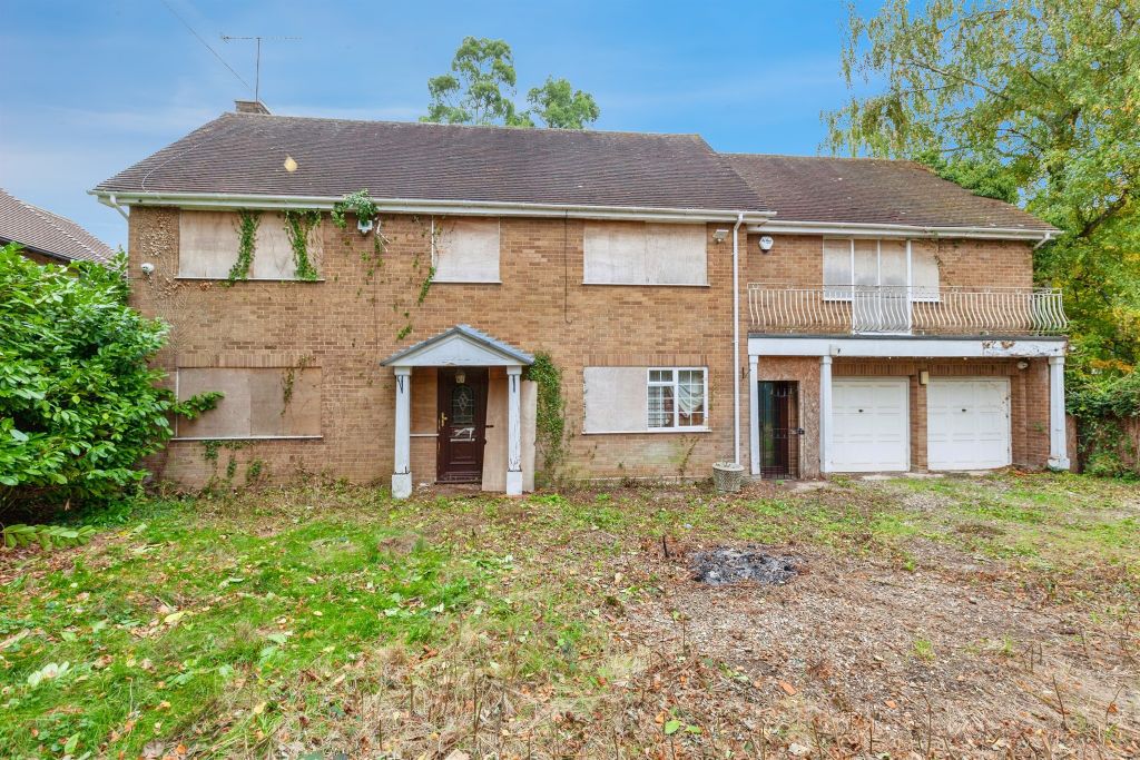 Property photo 1 of 17