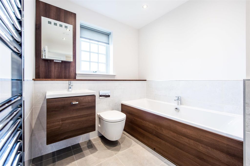 Property photo 2 of 11 Cona 7.Jpg