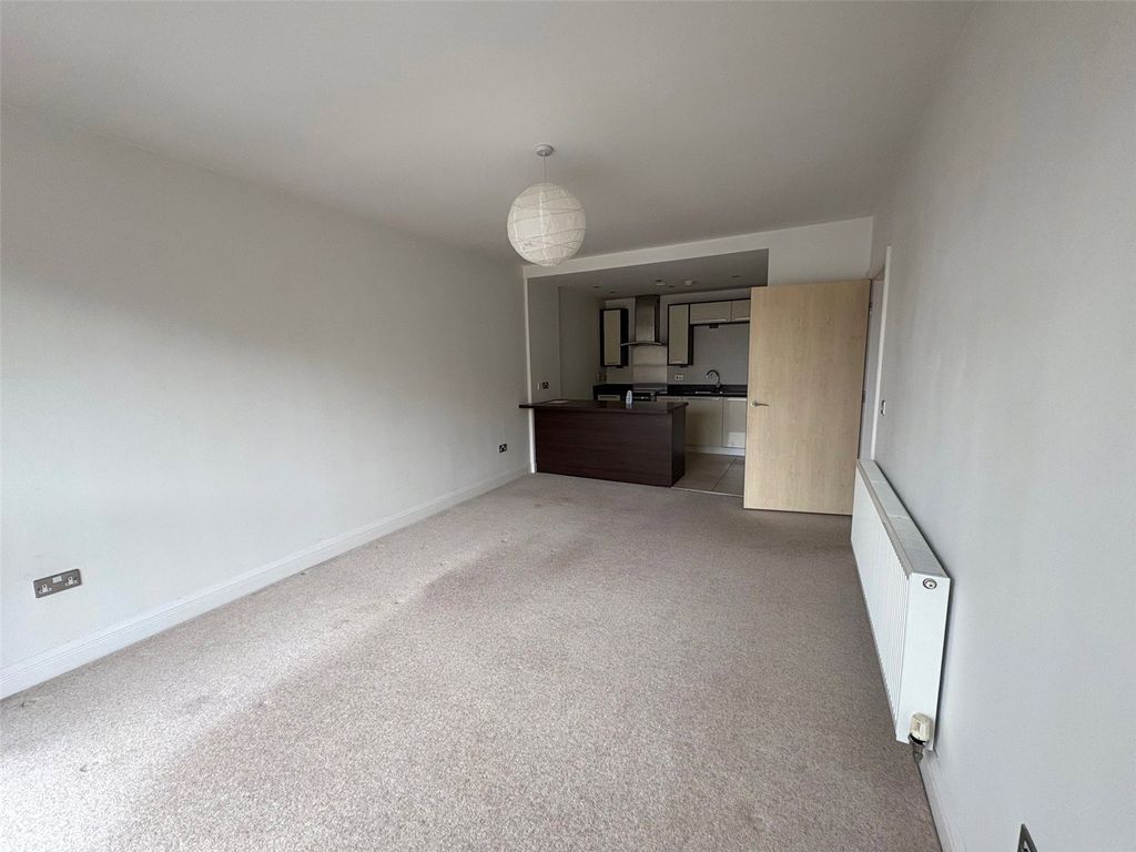 Property photo 2 of 5 Picture No. 03