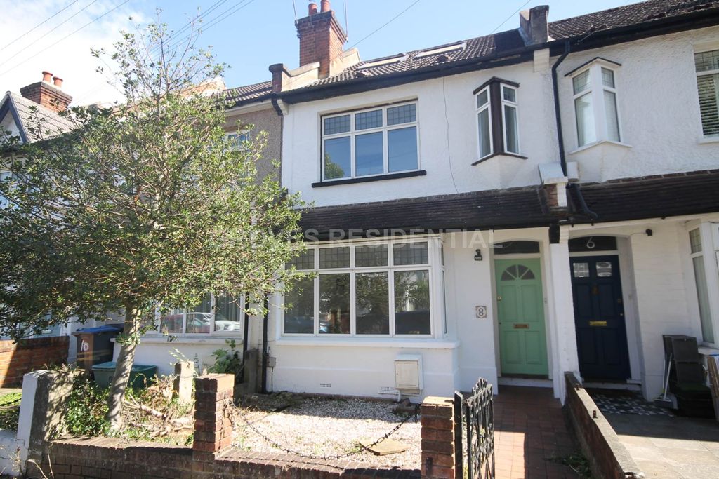 Property photo 1 of 13