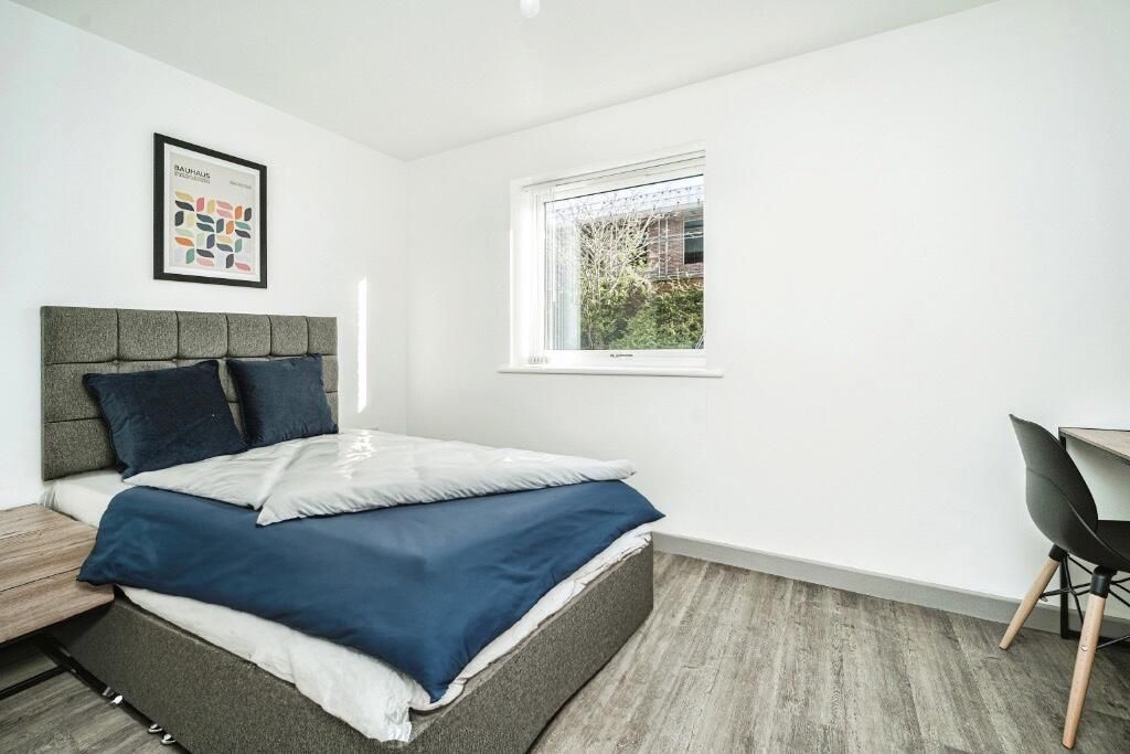 Property photo 1 of 3
