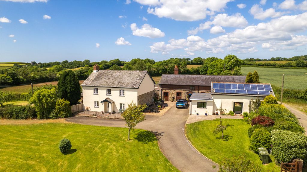 Property photo 1 of 45 Picture No. 56