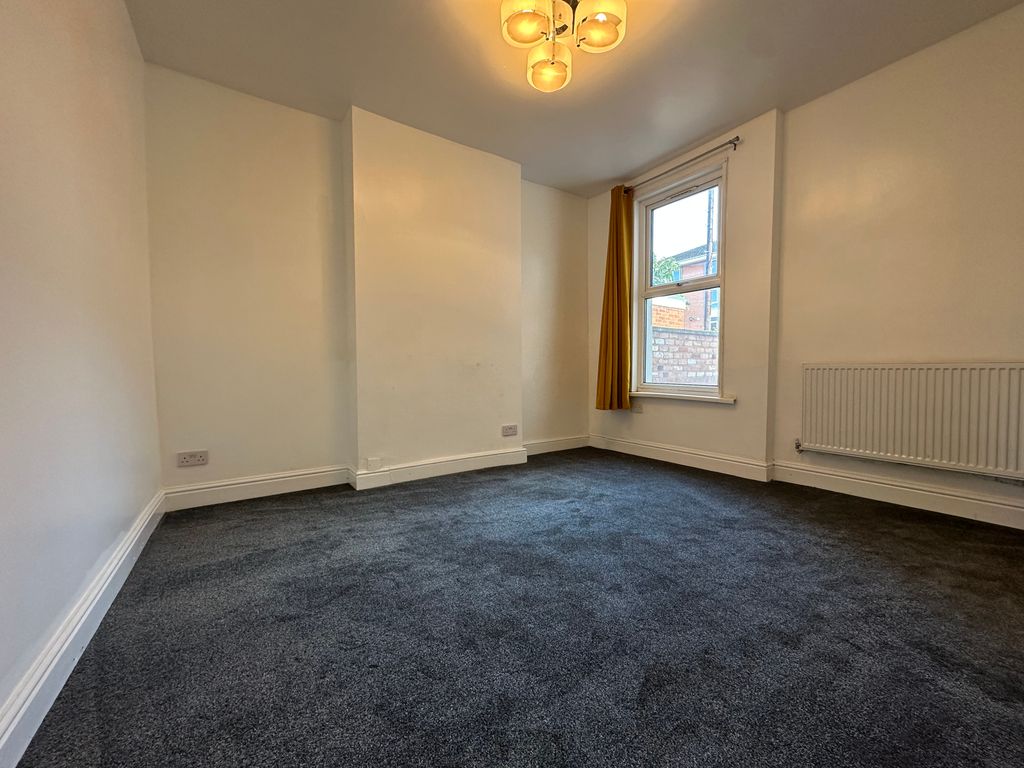 Property photo 3 of 10 Image