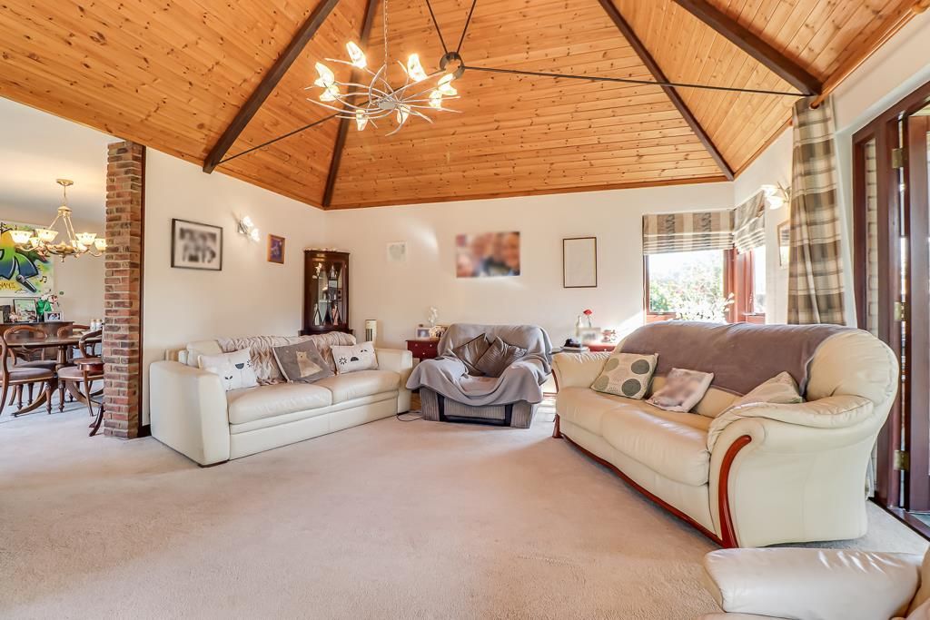 Property photo 3 of 30 Living Room