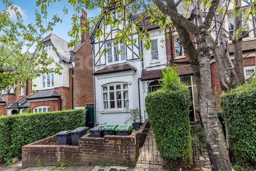 Property photo 1 of 1