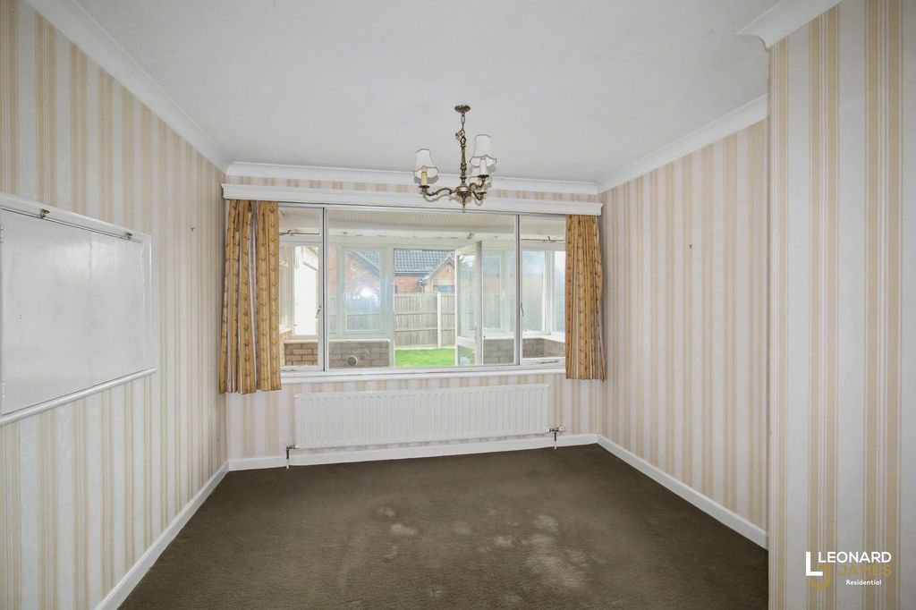 Property photo 3 of 17 Reception Room