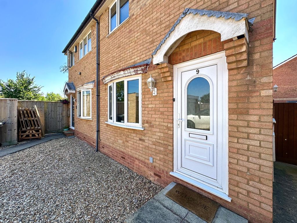Property photo 1 of 15 4734210
