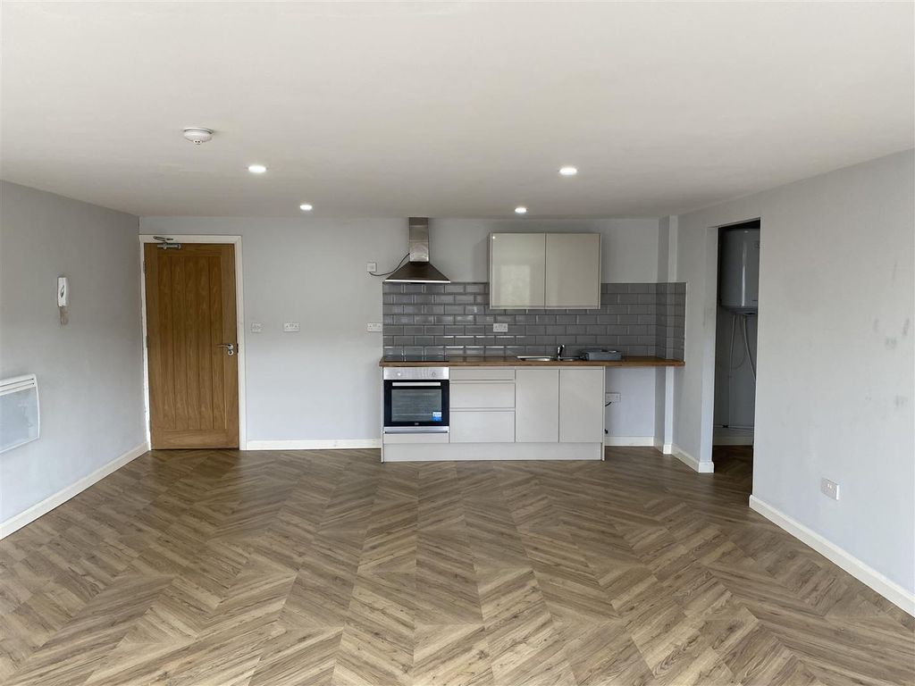Property photo 1 of 8 Img_8896.Jpg