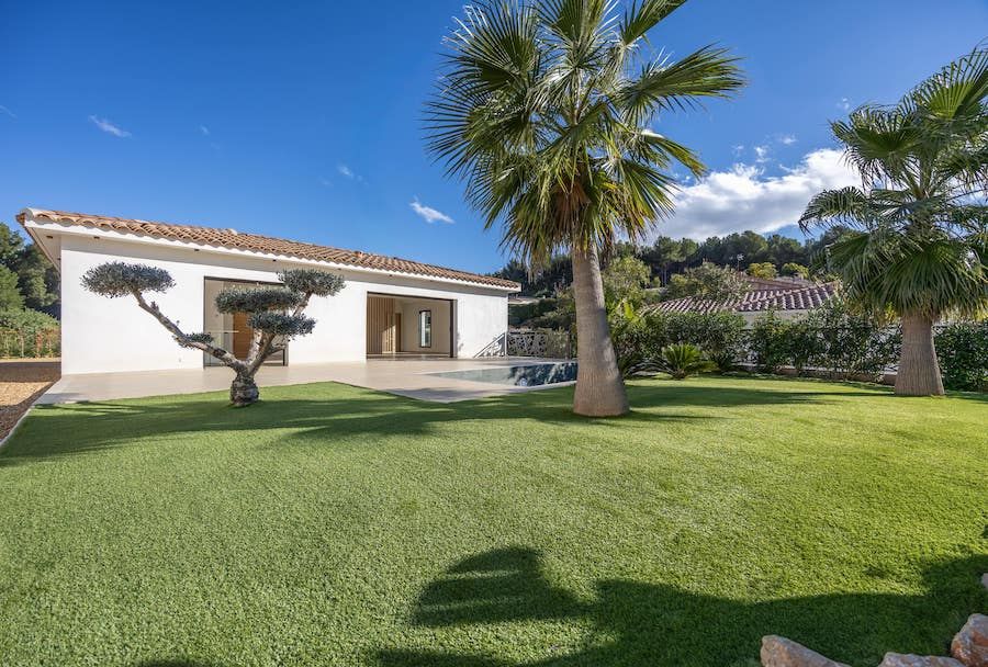 Property photo 1 of 7