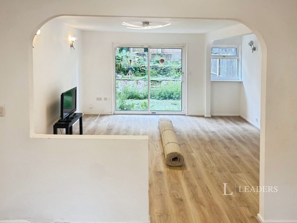 Property photo 1 of 17 Pbox-Img.Jpg