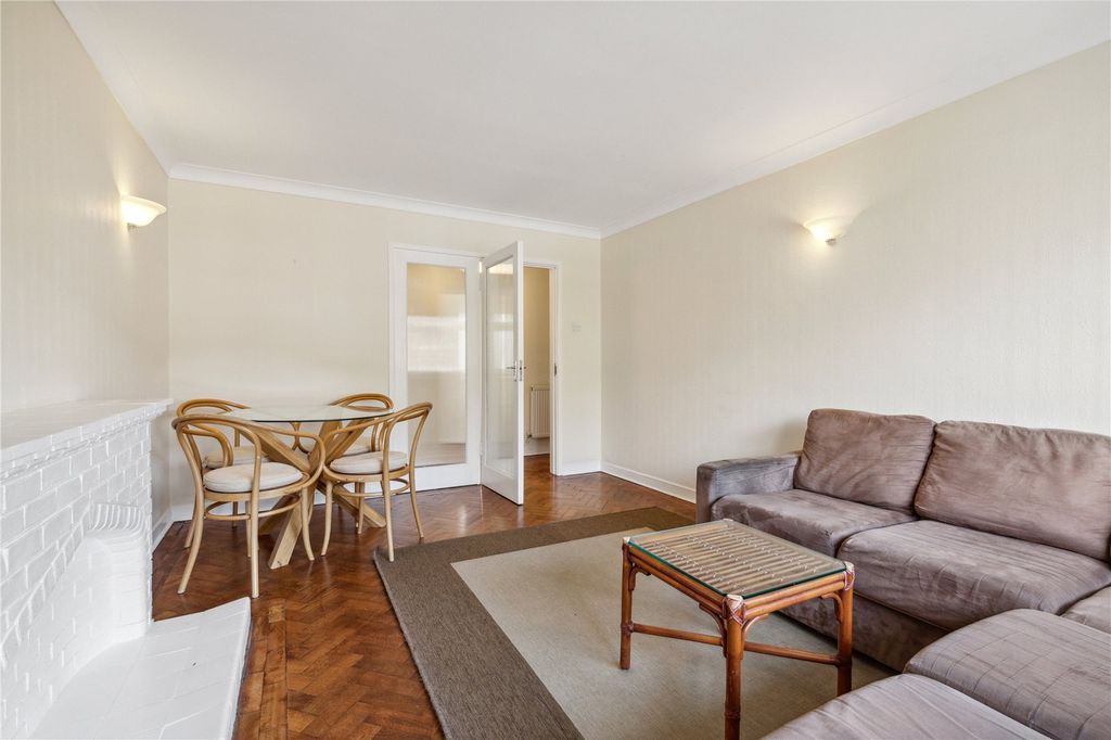 Property photo 3 of 13 Picture No. 37