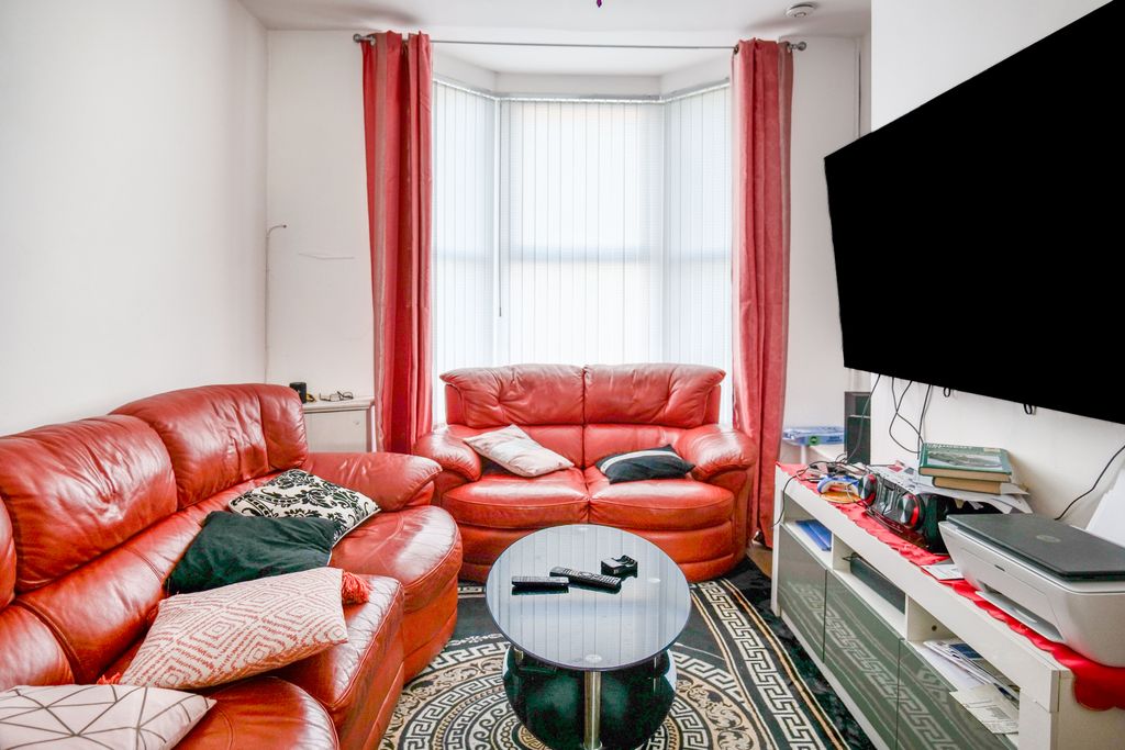 Property photo 2 of 15