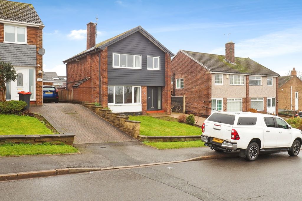 Property photo 1 of 17 Pbox-Img.Jpg