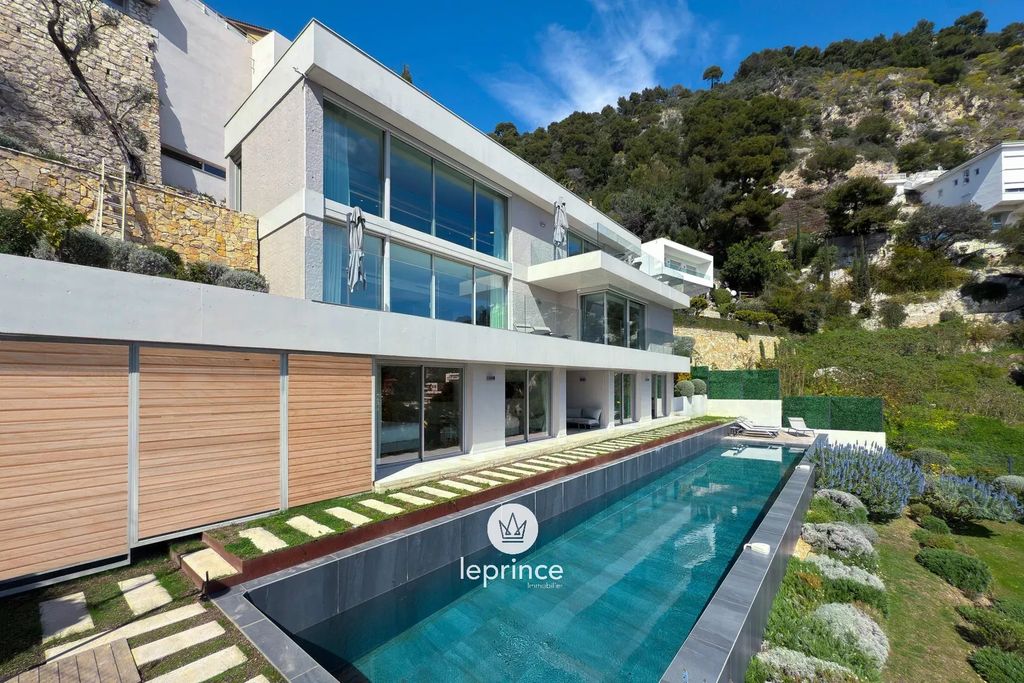 Property photo 3 of 36