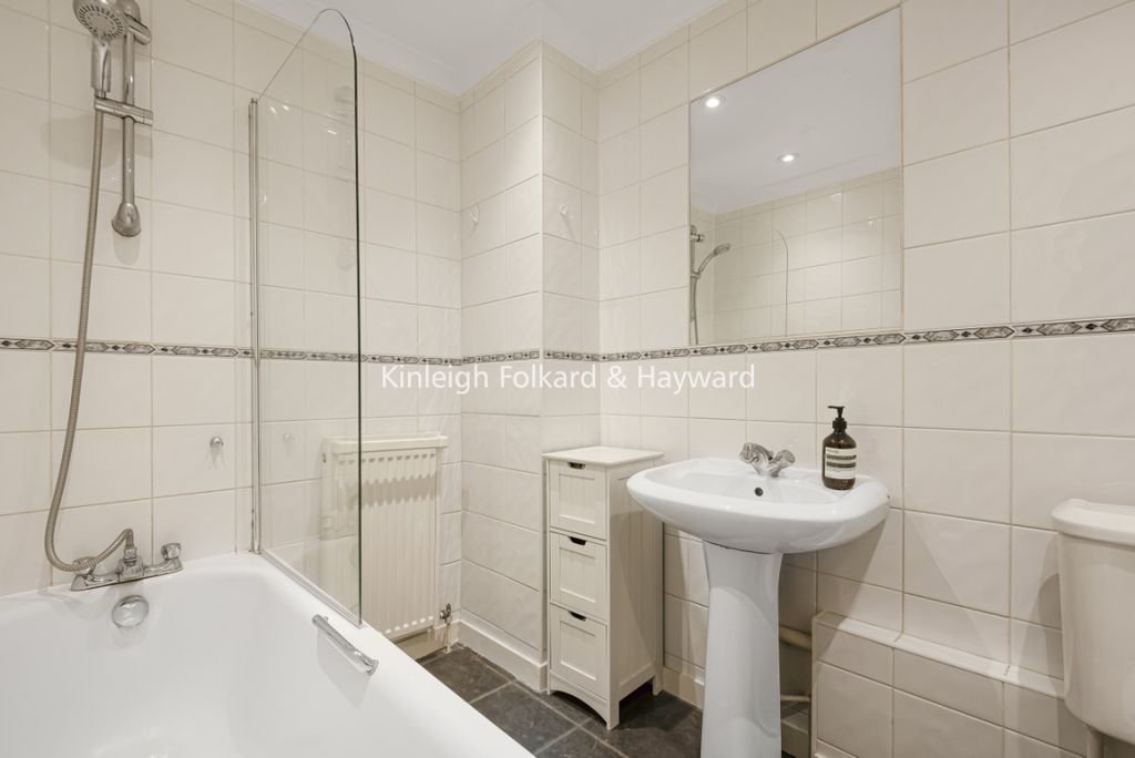 Property photo 3 of 5 Ff8F36A7-964c-491F-A