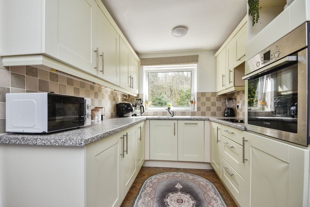 Property photo 3 of 17 Photography