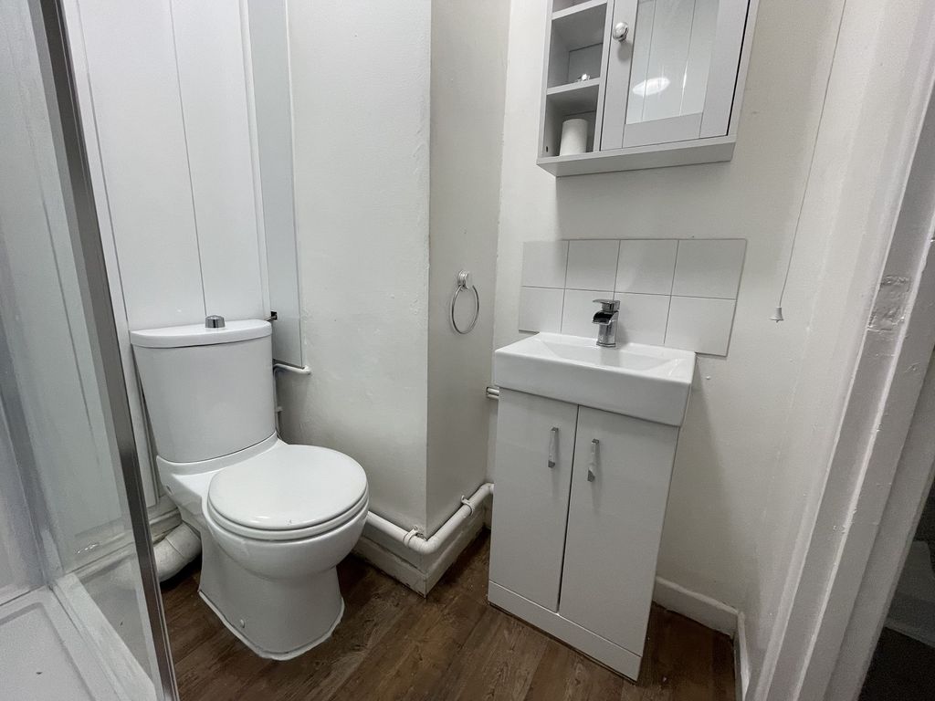 Property photo 3 of 7 Not Specified