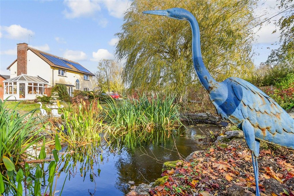 Property photo 2 of 19 External Lifestyle Photograph