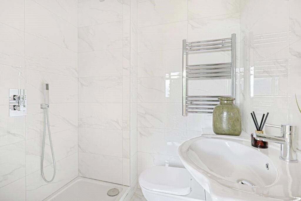 Property photo 3 of 7 Picture No. 01