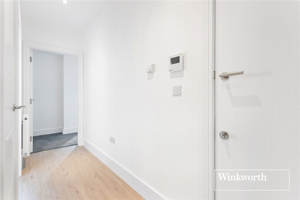 Property photo 3 of 19 Picture No. 05