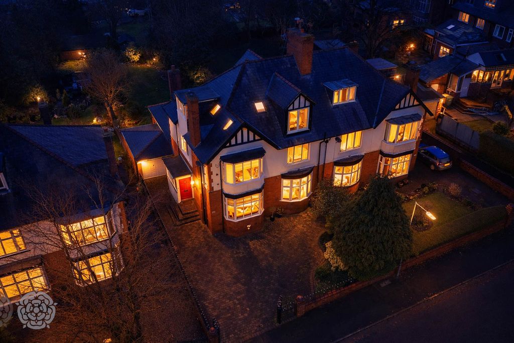 Property photo 3 of 46 Picture No. 51