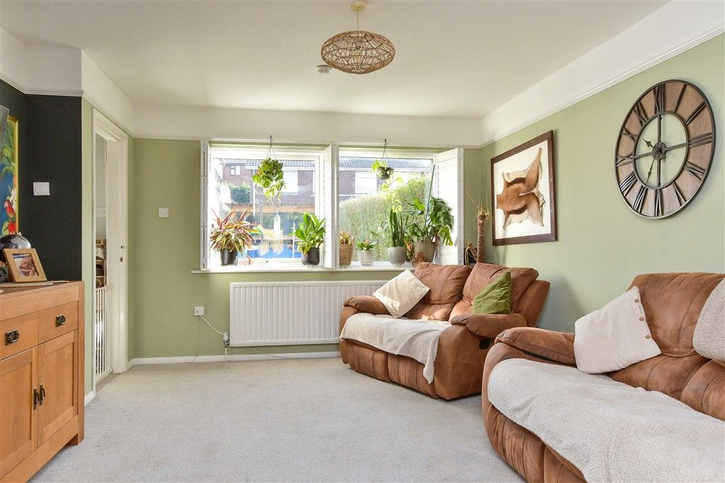 Property photo 2 of 14 Lounge/ Dining Room