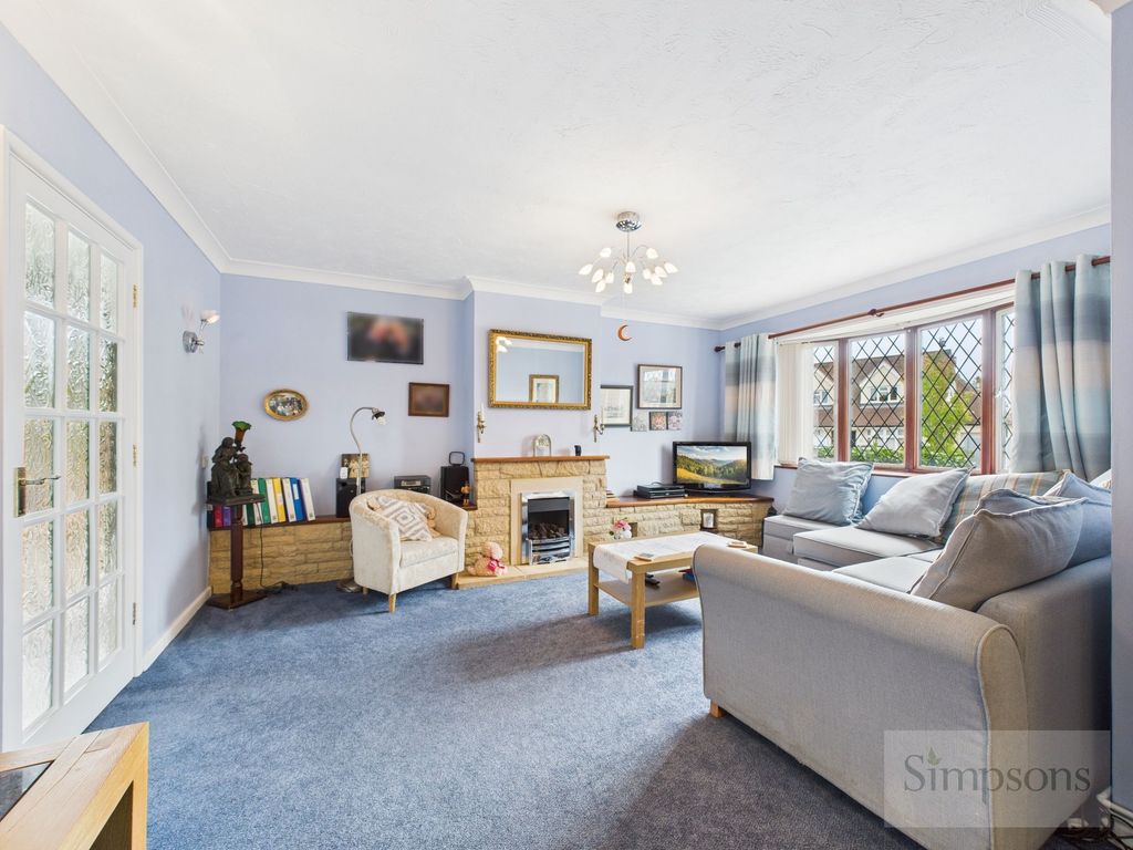 Property photo 2 of 32