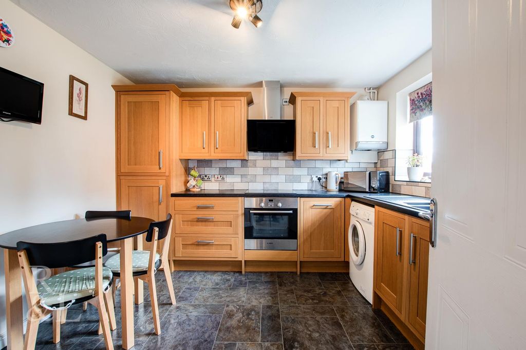Property photo 3 of 18 B (22).Jpg