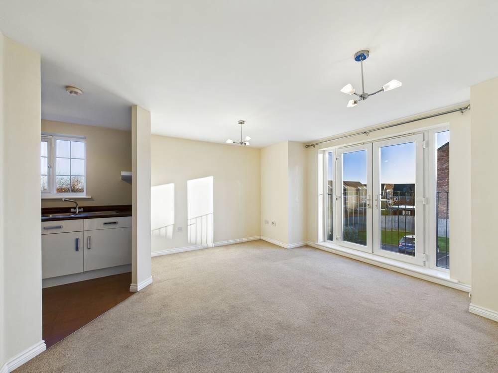 Property photo 2 of 12 Living Room