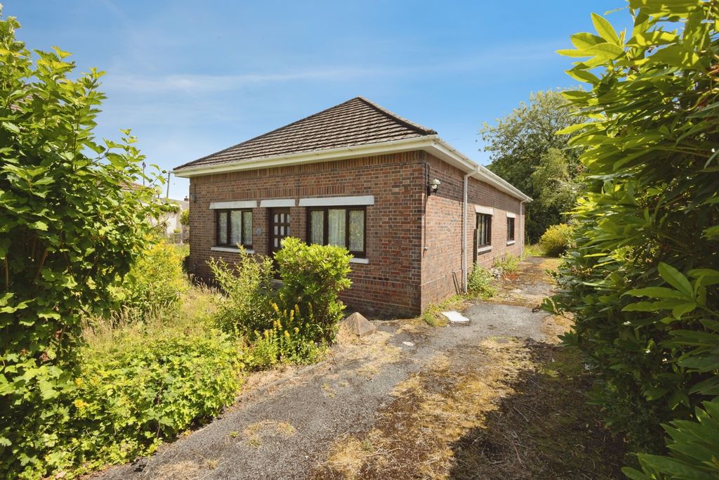 Property photo 1 of 20 Pbox-Img.Jpg