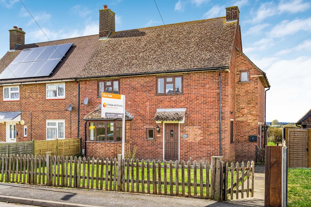 Property photo 1 of 18 Front