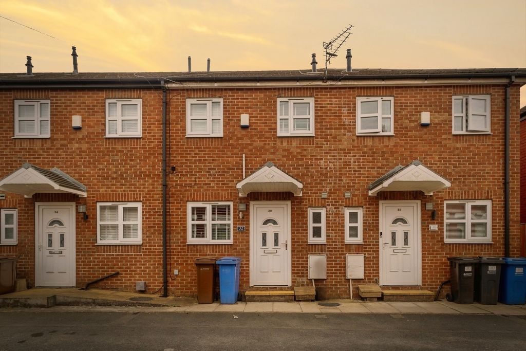 Property photo 1 of 14 Pbox-Img.Jpg