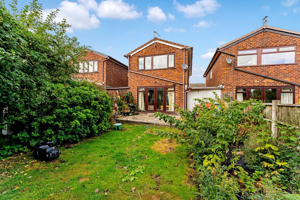 Property photo 2 of 14