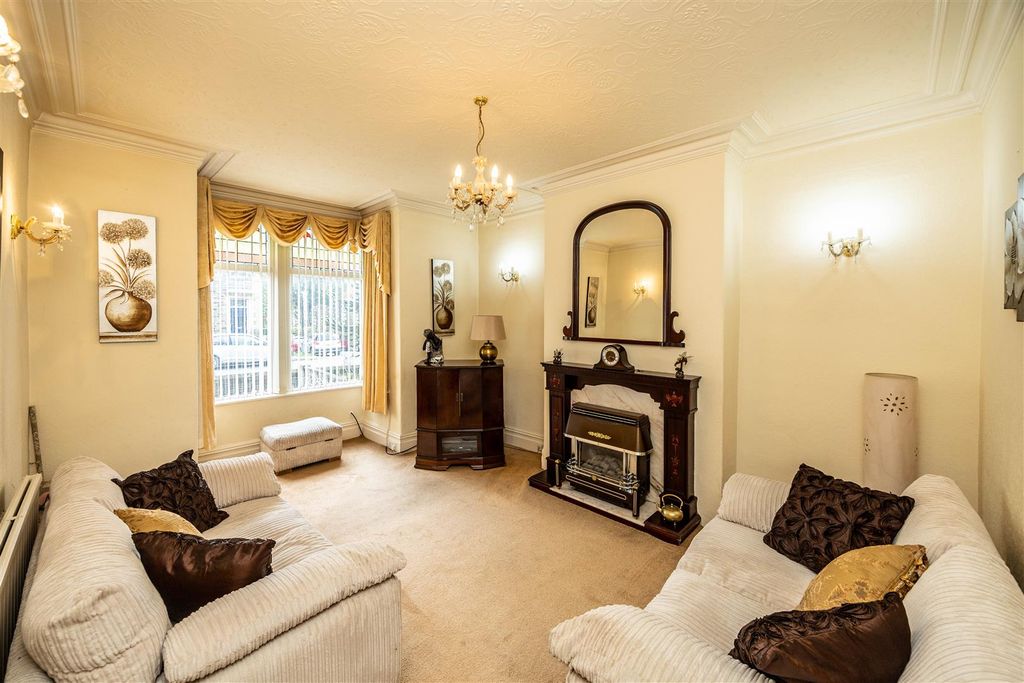 Property photo 3 of 32 11Wthipp-210526-1.Jpg